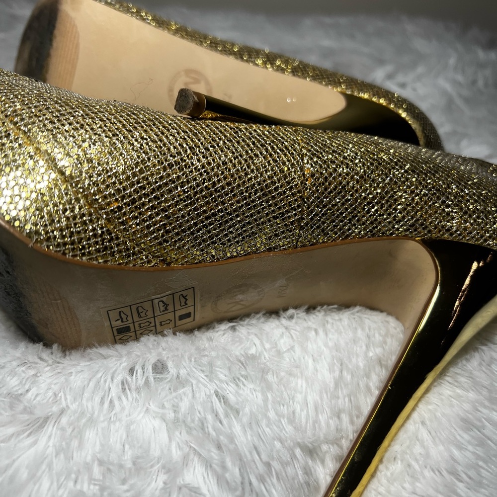 Michael Kors gold heels